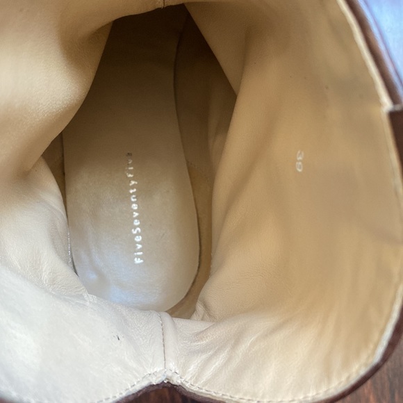 Barney’s New York boots - Picture 7 of 12